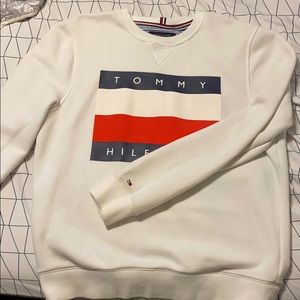 Tommy Hilfiger crew neck sweater